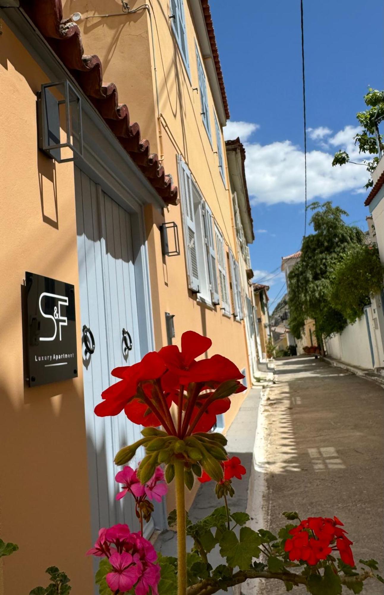 S&F Luxury Apartment Nafplio Eksteriør billede