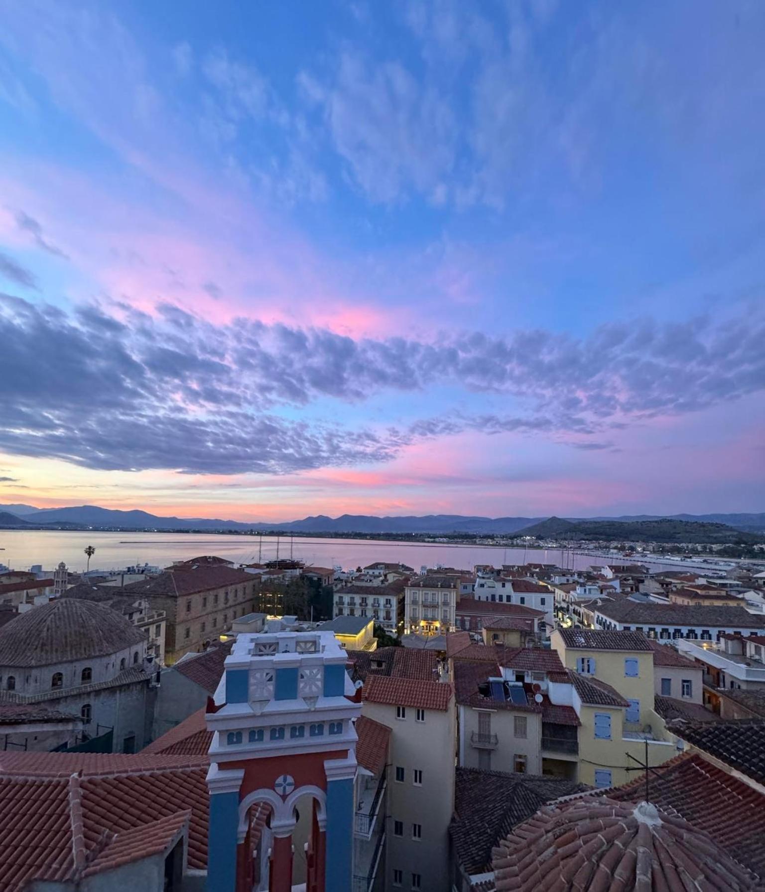 S&F Luxury Apartment Nafplio Eksteriør billede